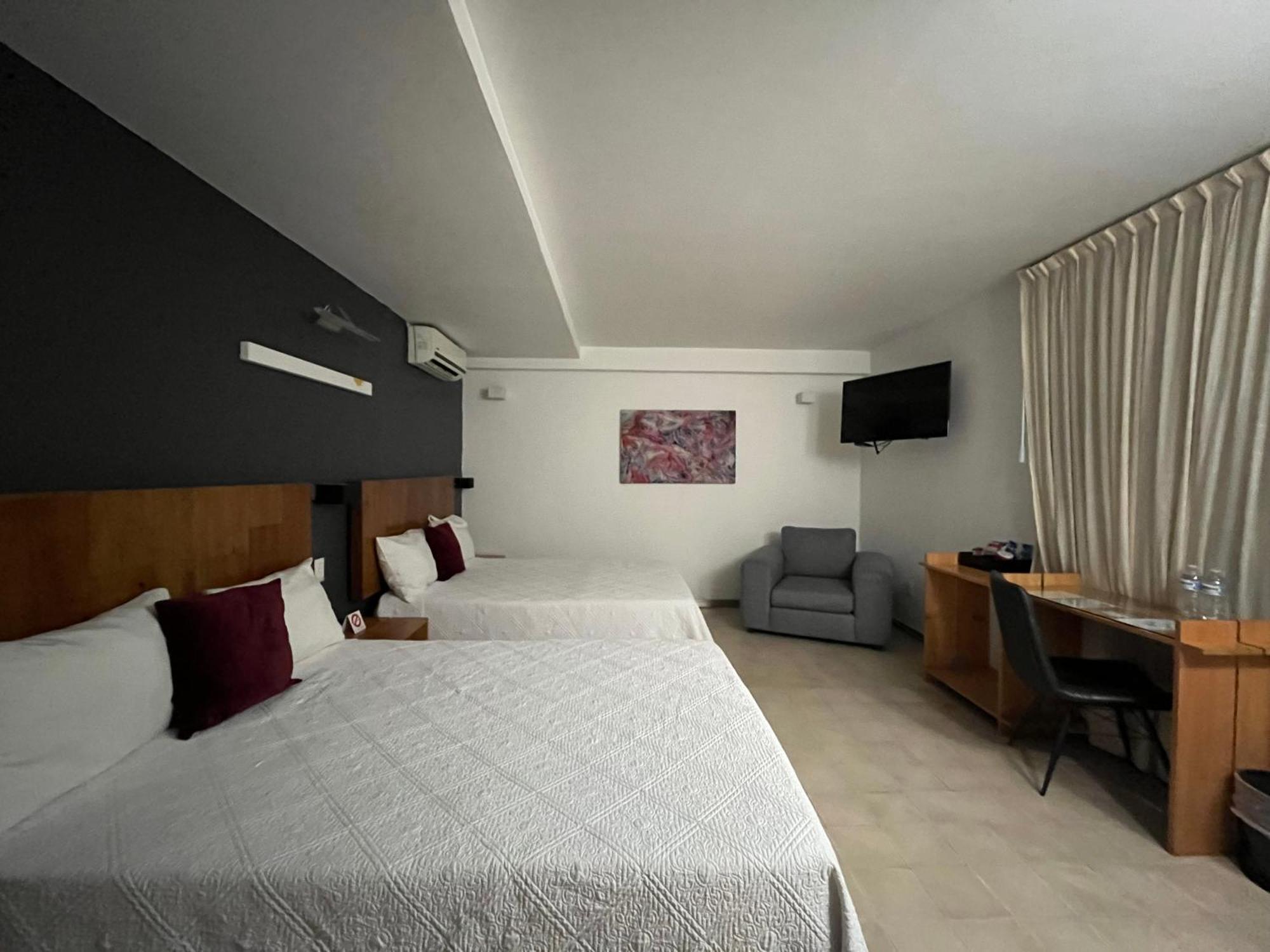 Hotel Clarum 101 Zapopan Eksteriør billede